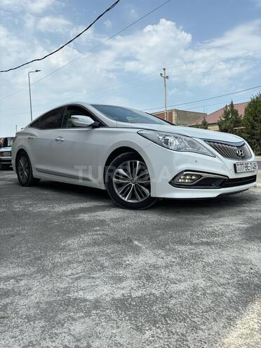 Hyundai Grandeur 2015, 219,000 km - 2.4 л - Quba