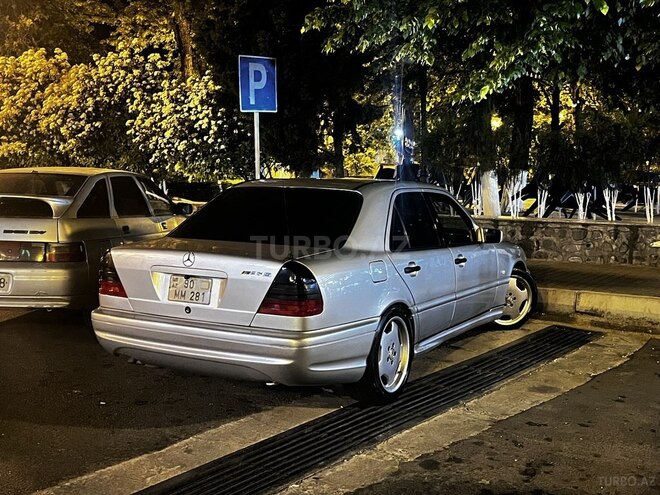 Mercedes C 240 2000, 356,000 km - 2.4 l - Şəki