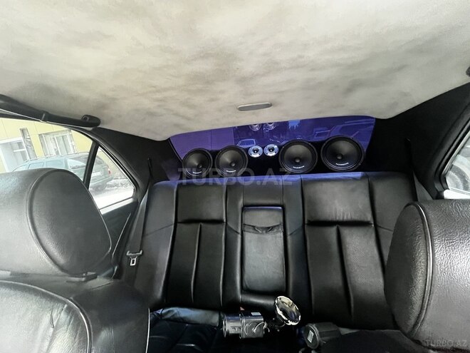 Mercedes C 240 2000, 356,000 km - 2.4 l - Şəki