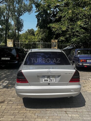 Mercedes C 240 2000, 356,000 km - 2.4 l - Şəki
