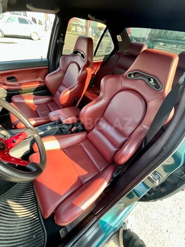 BMW 320 1994, 472,000 km - 2.0 л - Qazax