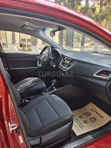 Hyundai Accent 2019, 109,680 km - 1.6 l - Sumqayıt