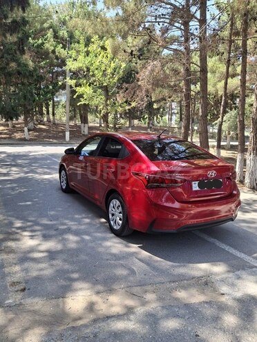 Hyundai Accent 2019, 109,680 km - 1.6 l - Sumqayıt