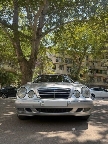Mercedes E 240 1999, 200,000 km - 2.4 l - Bakı