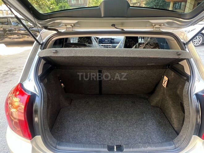 Toyota Corolla 2006, 192,145 km - 1.4 l - Bakı