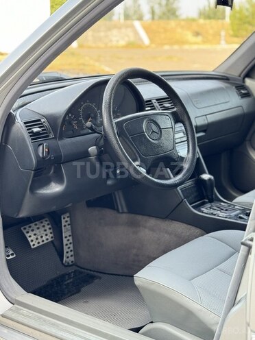 Mercedes C 230 1998, 196,000 km - 2.3 л - Saatlı