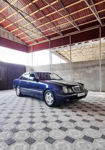 Mercedes E 220 2001, 420,000 km - 2.2 l - Şirvan