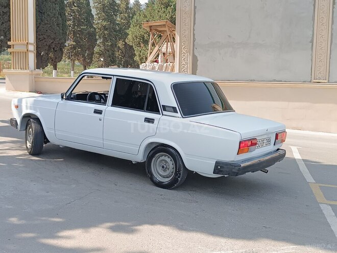 LADA (VAZ) 2107 2003, 92,000 km - 1.6 л - Astara