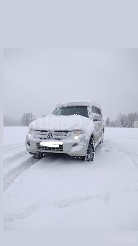 Mitsubishi Pajero 2015, 128,000 km - 3.0 л - Bakı