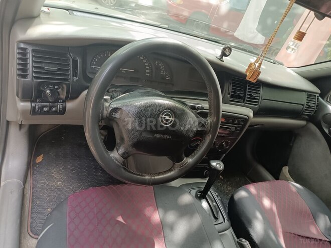 Opel Vectra 1996, 224,320 km - 1.6 l - Mingəçevir