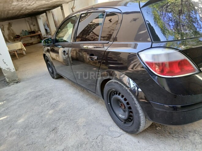 Opel Astra 2006, 425,000 km - 1.3 l - Bakı