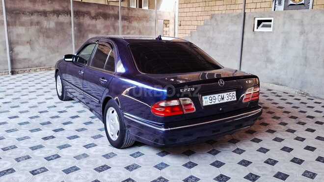 Mercedes E 220 2001, 420,000 km - 2.2 l - Şirvan