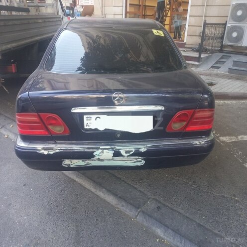 Mercedes E 230 1995, 540,000 km - 2.3 l - Bakı