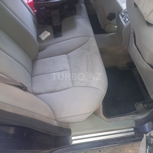 Mercedes E 230 1995, 540,000 km - 2.3 l - Bakı