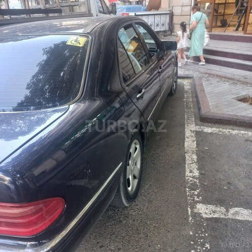 Mercedes E 230 1995, 540,000 km - 2.3 l - Bakı