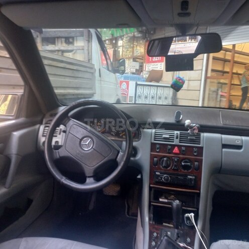 Mercedes E 230 1995, 540,000 km - 2.3 l - Bakı