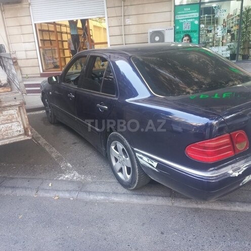 Mercedes E 230 1995, 540,000 km - 2.3 l - Bakı