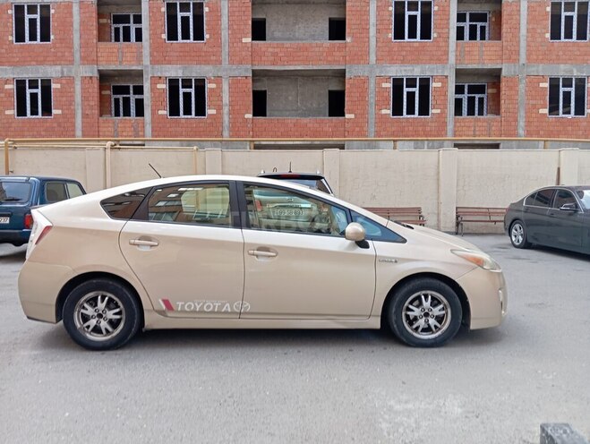 Toyota Prius 2010, 576,853 km - 1.8 l - Xırdalan