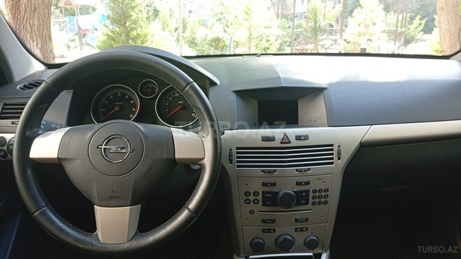 Opel Astra 2007, 222,000 km - 1.4 l - Bakı