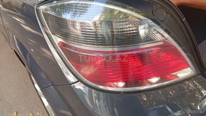 Opel Astra 2007, 222,000 km - 1.4 l - Bakı