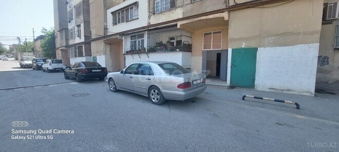 Mercedes E 230 1996, 372,900 km - 2.3 l - Bakı