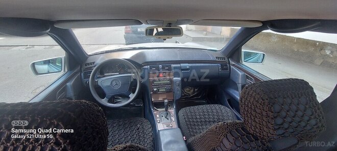 Mercedes E 230 1996, 372,900 km - 2.3 l - Bakı