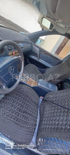 Mercedes E 230 1996, 372,900 km - 2.3 l - Bakı