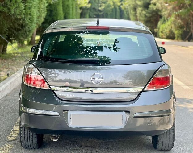 Opel Astra 2009, 228,000 km - 1.4 l - Gəncə