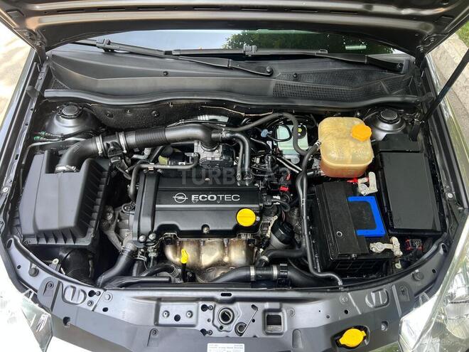Opel Astra 2009, 228,000 km - 1.4 l - Gəncə