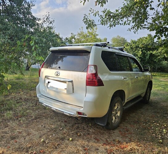 Toyota Land Cruiser Prado 2013, 97,000 km - 2.7 л - Bakı