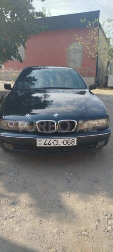 BMW 520 1996, 300,000 km - 2.0 l - Masallı