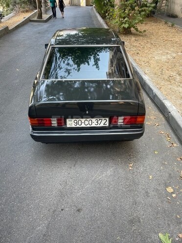 Mercedes 190 1993, 342,728 km - 2.0 л - Bakı