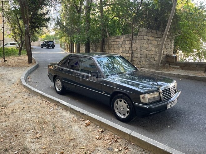Mercedes 190 1993, 342,728 km - 2.0 л - Bakı