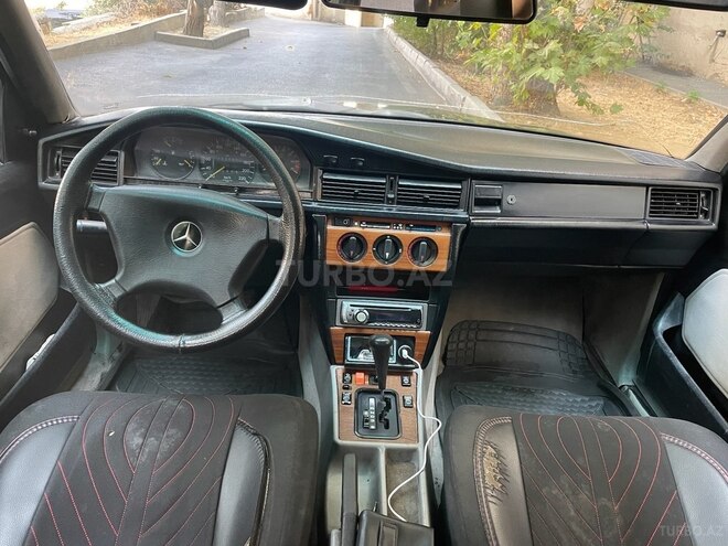 Mercedes 190 1993, 342,728 km - 2.0 л - Bakı