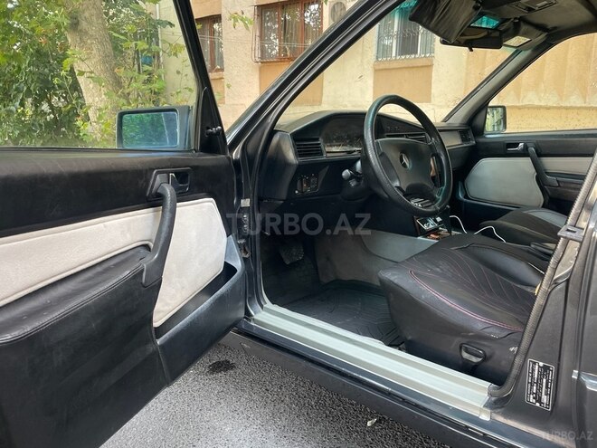 Mercedes 190 1993, 342,728 km - 2.0 л - Bakı