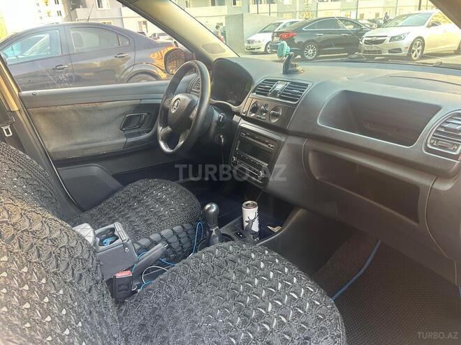 Skoda Fabia 2013, 337,000 km - 1.2 l - Bakı