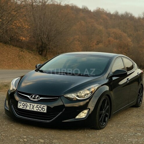 Hyundai Elantra 2015, 280,026 km - 1.8 l - Masallı