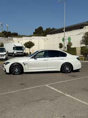 BMW 330 2017, 220,000 km - 2.0 l - Bakı