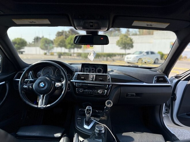 BMW 330 2017, 220,000 km - 2.0 l - Bakı
