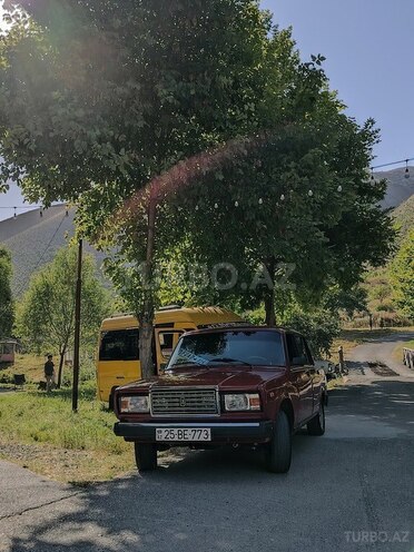 LADA (VAZ) 2107 1982, 80,000 km - 1.6 л - Goranboy