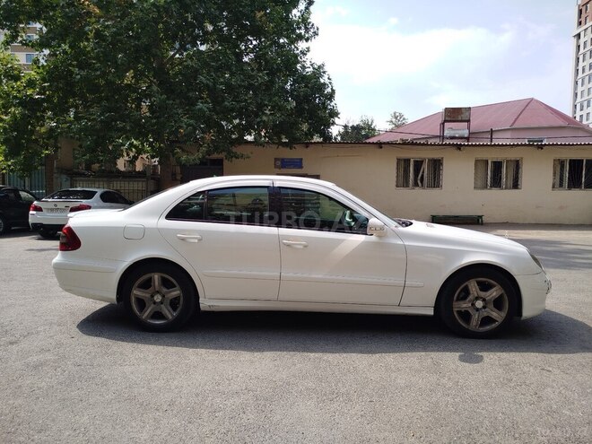 Mercedes E 200 d 2006, 404,000 km - 2.2 l - Bakı