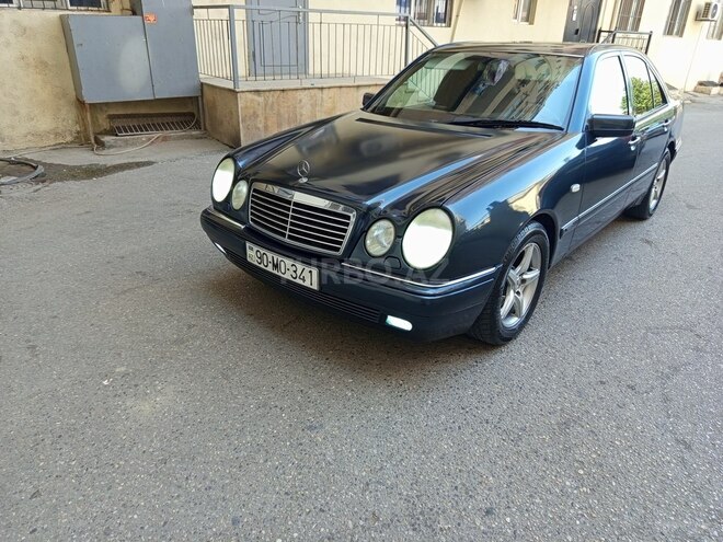 Mercedes E 200 1997, 228,000 km - 2.0 l - Bakı