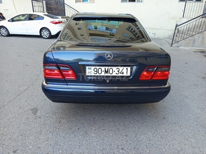 Mercedes E 200 1997, 228,000 km - 2.0 l - Bakı