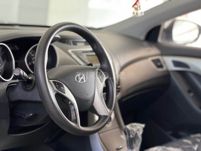 Hyundai Elantra 2011, 205,000 km - 1.6 l - Bakı