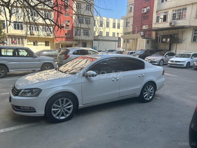 Volkswagen Passat 2011, 203,127 km - 1.8 l - Bakı