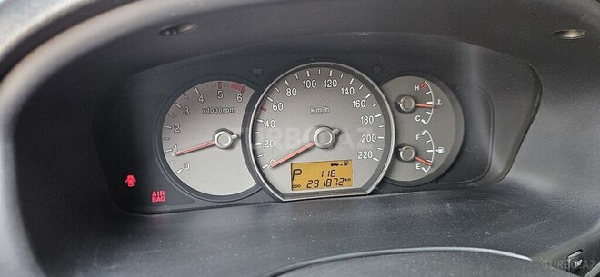 Kia Carens 2006, 292,000 km - 2.0 l - Bakı