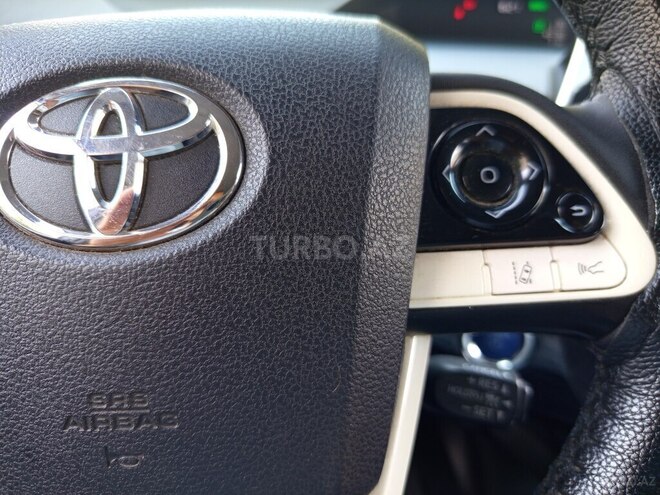 Toyota Prius 2017, 160,000 km - 1.8 l - Bakı