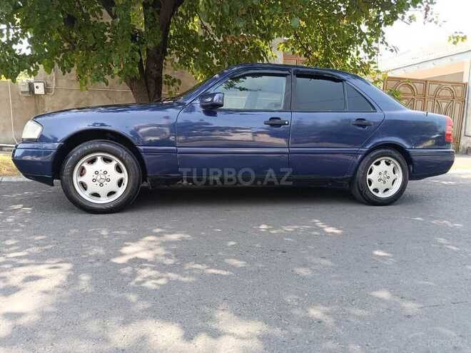 Mercedes C 180 1995, 350,000 km - 1.8 л - Qax
