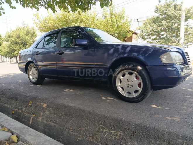 Mercedes C 180 1995, 350,000 km - 1.8 л - Qax