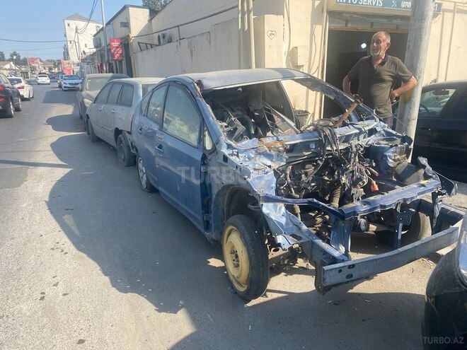 Toyota Prius 2006, 210,000 km - 1.5 l - Bakı